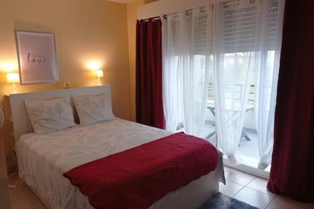 Studio Sur La Plage Des Dagueys Libourne Kültér fotó